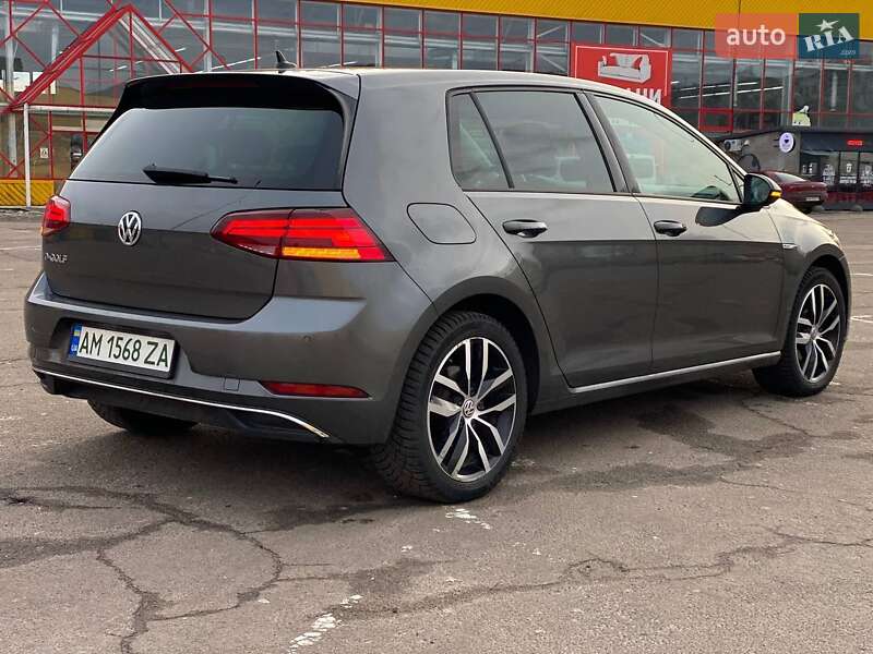Хэтчбек Volkswagen e-Golf 2018 в Житомире