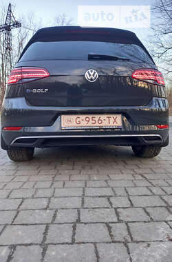 Хэтчбек Volkswagen e-Golf 2020 в Львове