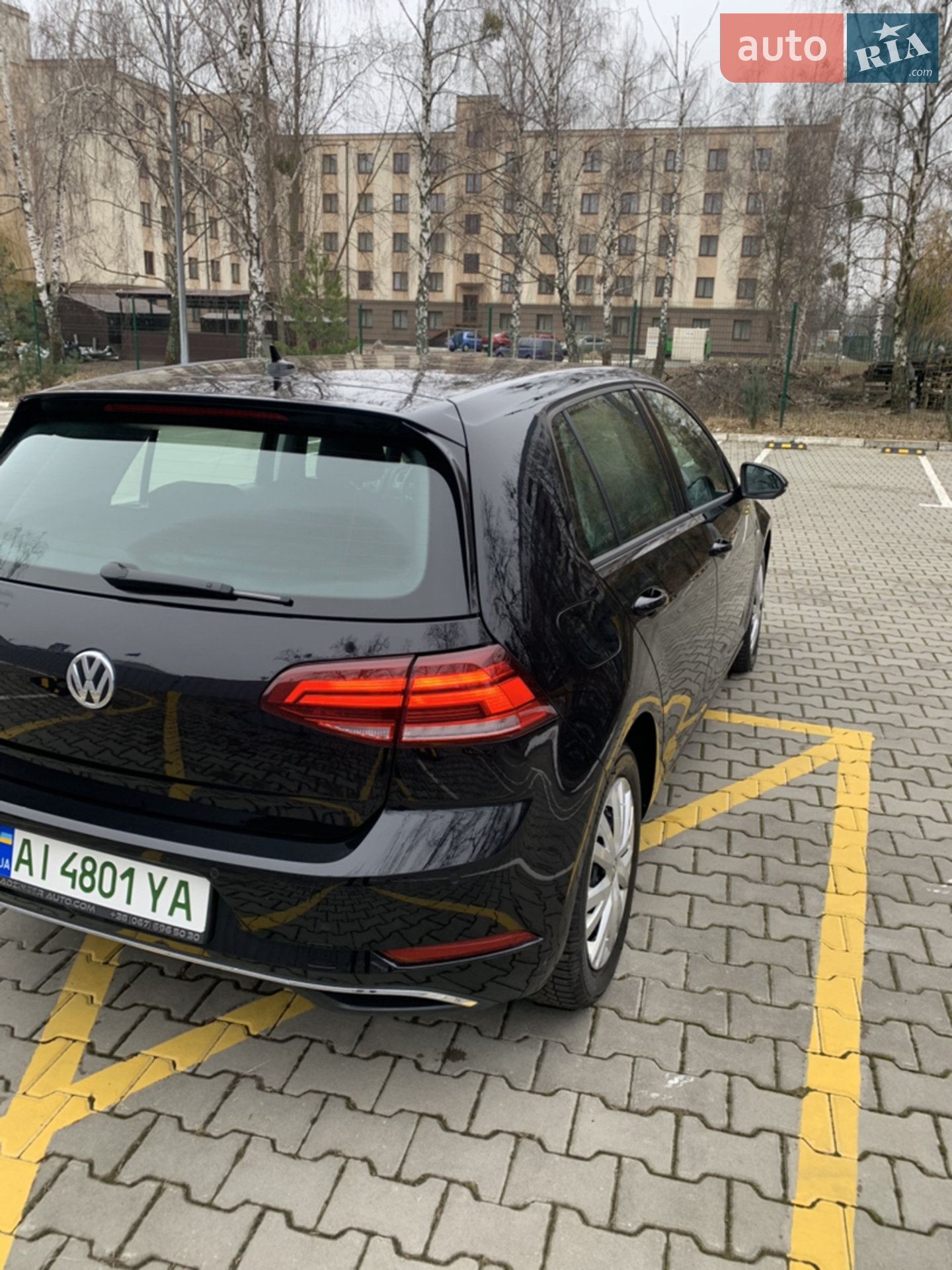 2020 Volkswagen Golf - мініатюра 12