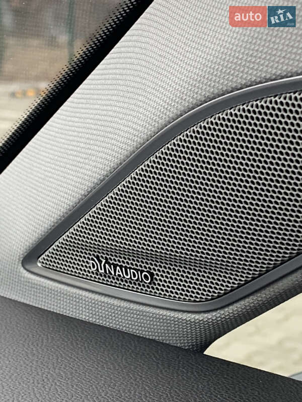 Хетчбек Volkswagen e-Golf 2020 в Києві