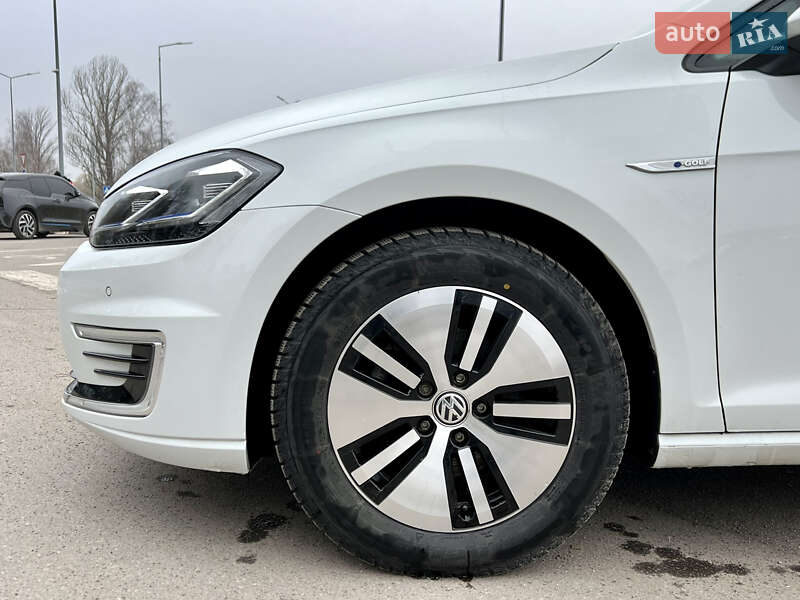Хэтчбек Volkswagen e-Golf 2019 в Виннице