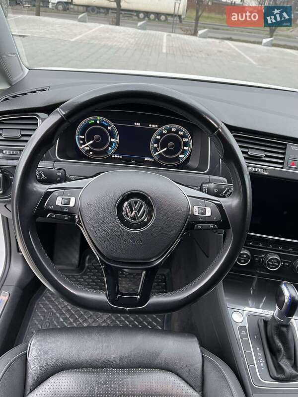 Хетчбек Volkswagen e-Golf 2018 в Рівному