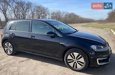 Volkswagen e-Golf 2016 Volkswagen e-Golf 2016