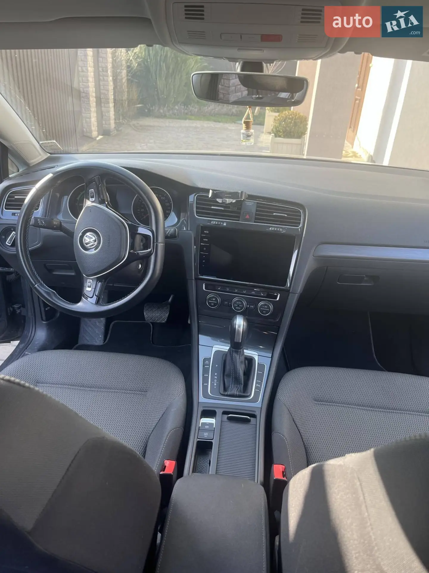 2020 Volkswagen Golf - мініатюра 6