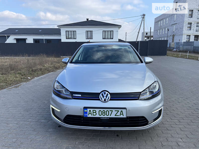 Хетчбек Volkswagen e-Golf 2015 в Вінниці