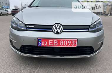 Хэтчбек Volkswagen e-Golf 2018 в Полтаве