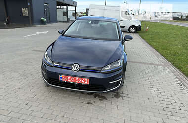 Volkswagen e-Golf 2015