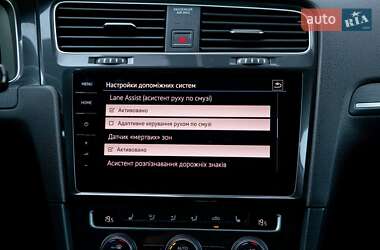 Хетчбек Volkswagen e-Golf 2018 в 