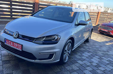 Хэтчбек Volkswagen e-Golf 2015 в Львове