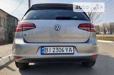 Хетчбек Volkswagen e-Golf 2016 в Харкові