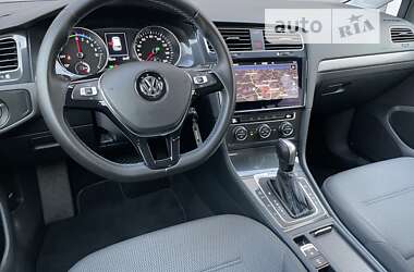 Хэтчбек Volkswagen e-Golf 2020 в Виннице