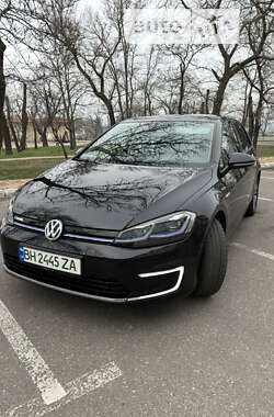 Volkswagen e-Golf 2017