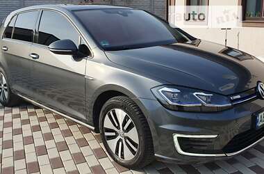 Volkswagen e-Golf 2019