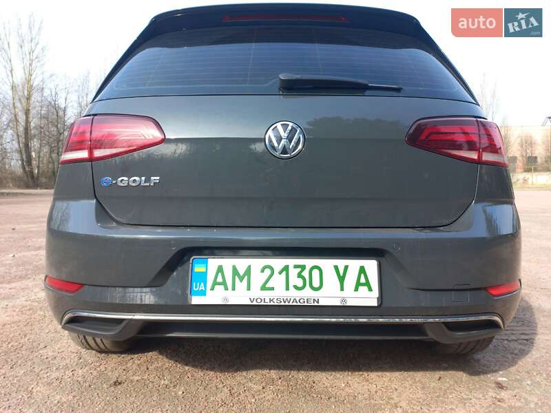 Хэтчбек Volkswagen e-Golf 2020 в Житомире