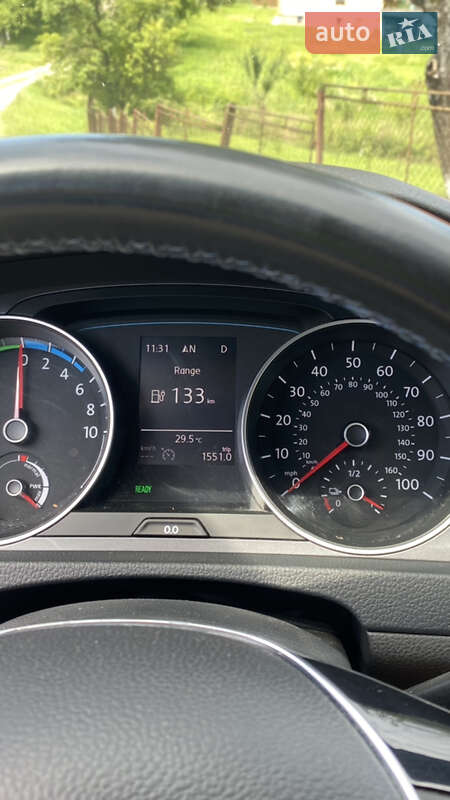 Хетчбек Volkswagen e-Golf 2015 в Дрогобичі