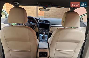 Хэтчбек Volkswagen e-Golf 2018 в 