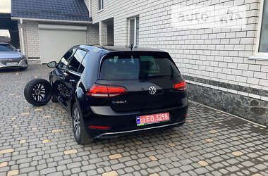 Хэтчбек Volkswagen e-Golf 2018 в Бершади