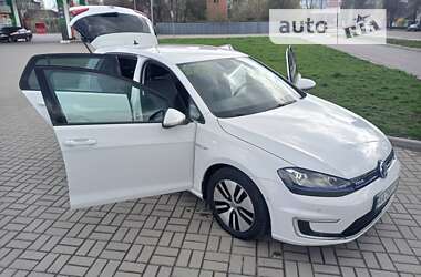 Volkswagen e-Golf 2014