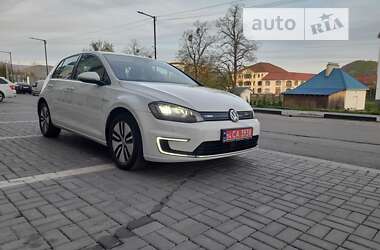 Хетчбек Volkswagen e-Golf 2014 в Сваляві