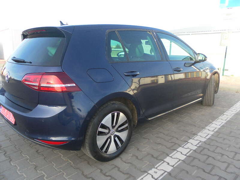 Хэтчбек Volkswagen e-Golf 2015 в Луцке