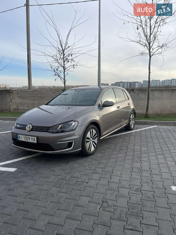 Volkswagen e-Golf 2016 Volkswagen e-Golf 2016