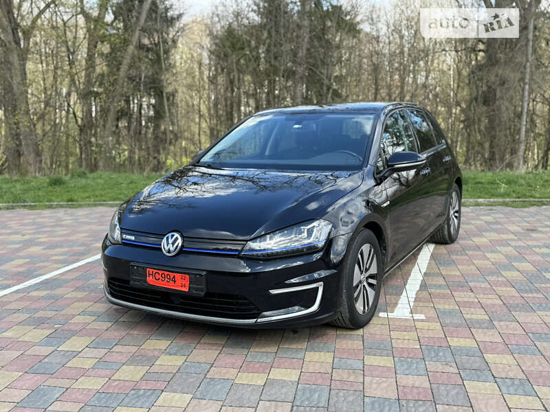 Хетчбек Volkswagen e-Golf 2015 в Тернополі