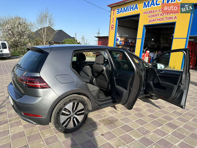 Хетчбек Volkswagen e-Golf 2020 в Тернополі
