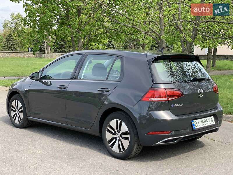 Хэтчбек Volkswagen e-Golf 2020 в Кременчуге