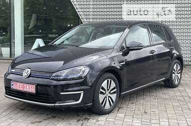 Volkswagen e-Golf 2015