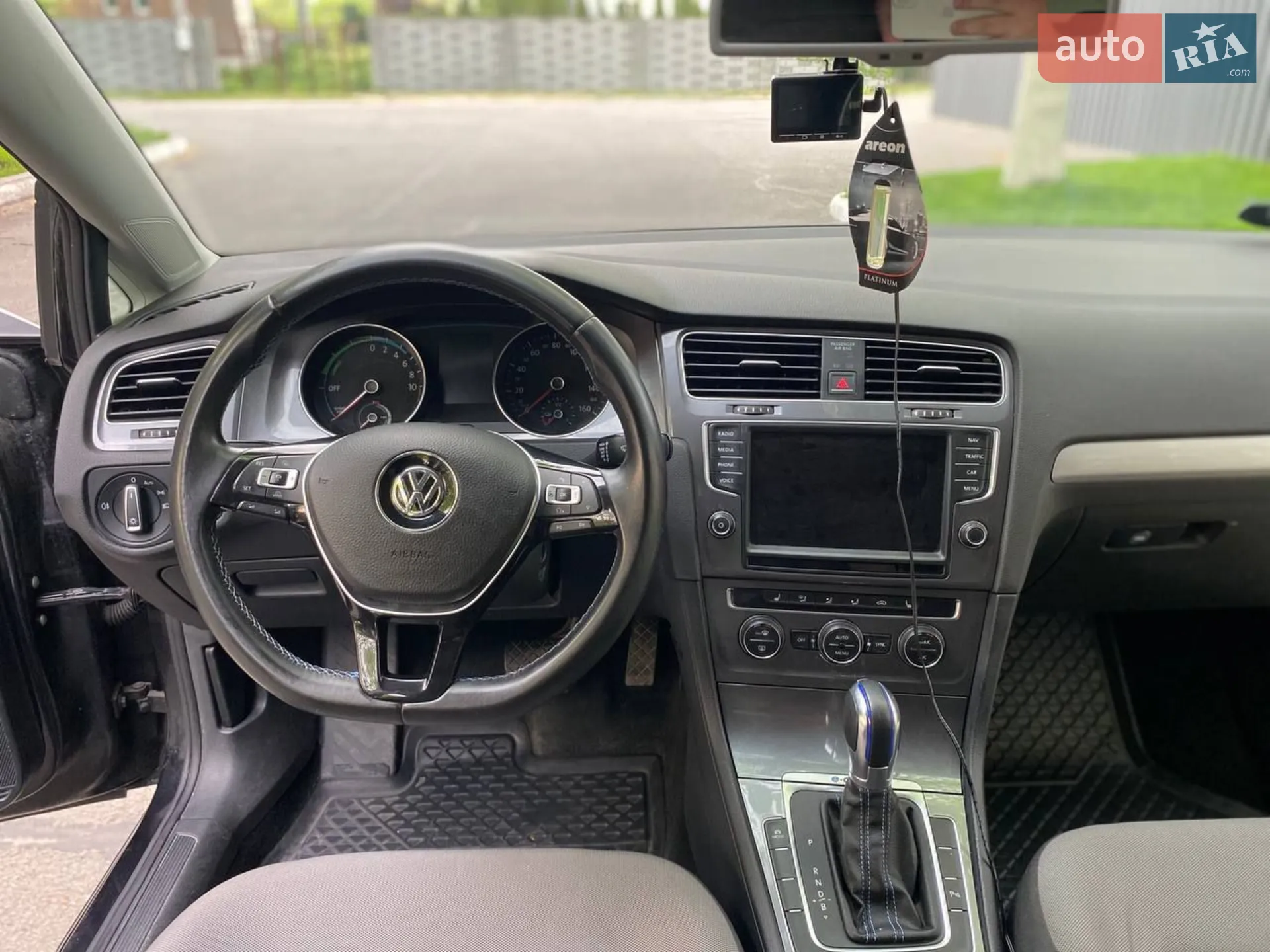 2015 Volkswagen Golf - мініатюра 17