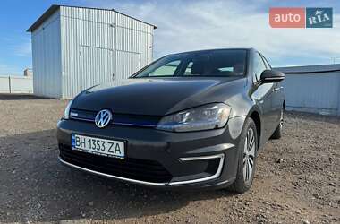 Volkswagen e-Golf 2016