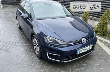 Volkswagen e-Golf 2015