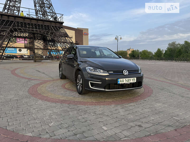 Хэтчбек Volkswagen e-Golf 2020 в Полтаве