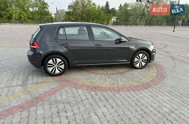 Volkswagen e-Golf 2020