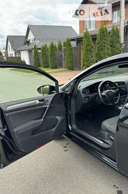Хэтчбек Volkswagen e-Golf 2019 в 