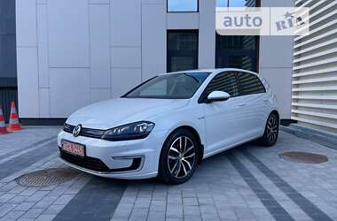 Volkswagen e-Golf 2016