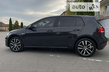 Volkswagen e-Golf 2020