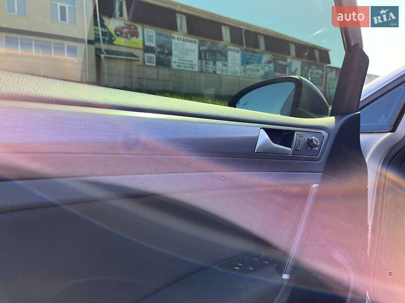 Хэтчбек Volkswagen e-Golf 2019 в Виннице