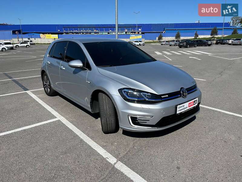 Хэтчбек Volkswagen e-Golf 2019 в Виннице