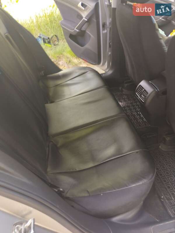 Хетчбек Volkswagen e-Golf 2019 в Бару