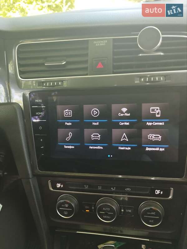 Хетчбек Volkswagen e-Golf 2019 в Бару