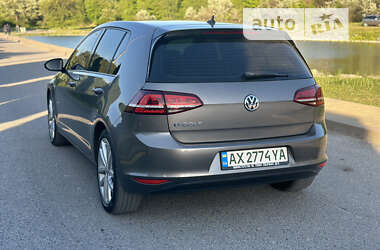 Хэтчбек Volkswagen e-Golf 2015 в Днепре