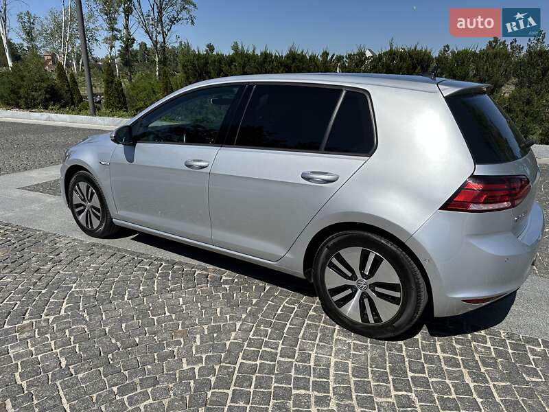 Хэтчбек Volkswagen e-Golf 2019 в Днепре