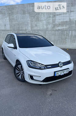 Volkswagen e-Golf 2014