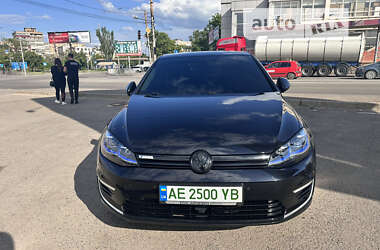 Volkswagen e-Golf 2017