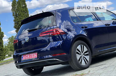 Хэтчбек Volkswagen e-Golf 2020 в Дубно