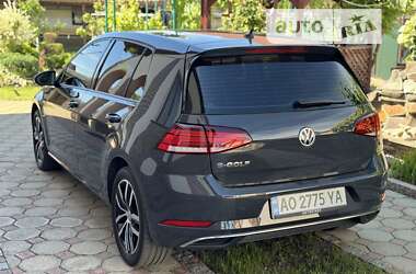 Хэтчбек Volkswagen e-Golf 2020 в Мукачево