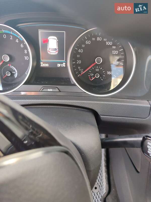 Хэтчбек Volkswagen e-Golf 2020 в Бершади