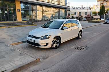 Хэтчбек Volkswagen e-Golf 2014 в Дрогобыче