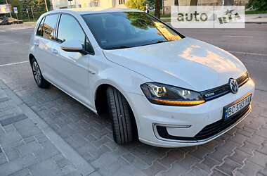 Хэтчбек Volkswagen e-Golf 2014 в Дрогобыче